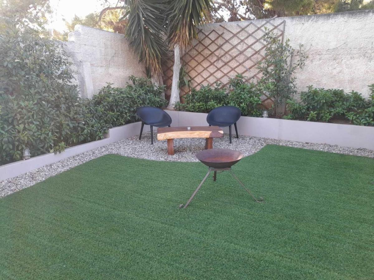 Suite With Garden Agia Marina  Exterior foto